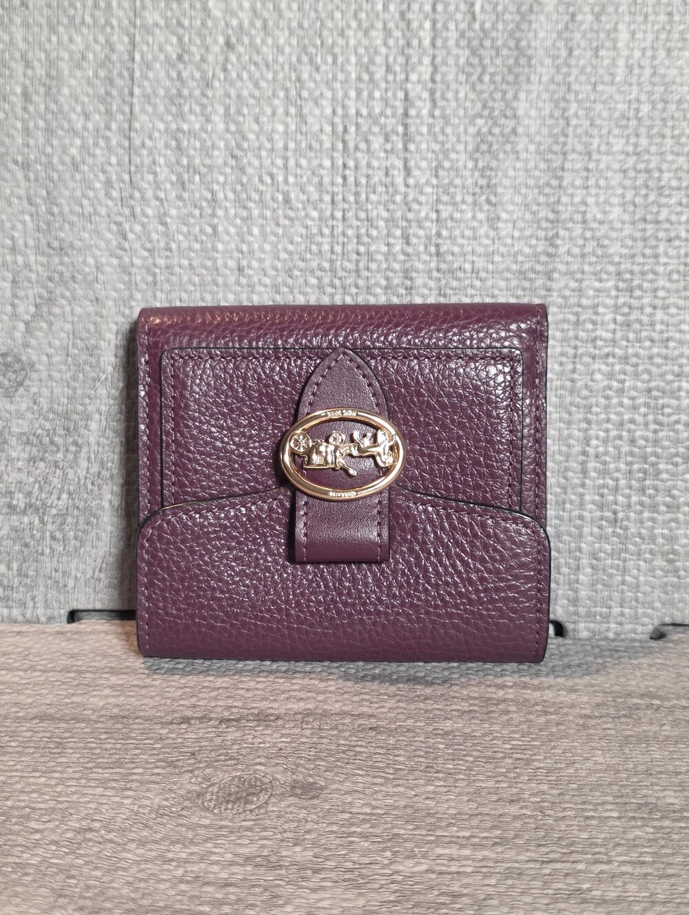 COACH wallet bi-fold wallet 6654  Boysenberry Merlot